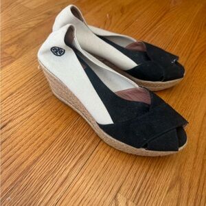 Tory Burch Black/Cream Wedge Espadrilles